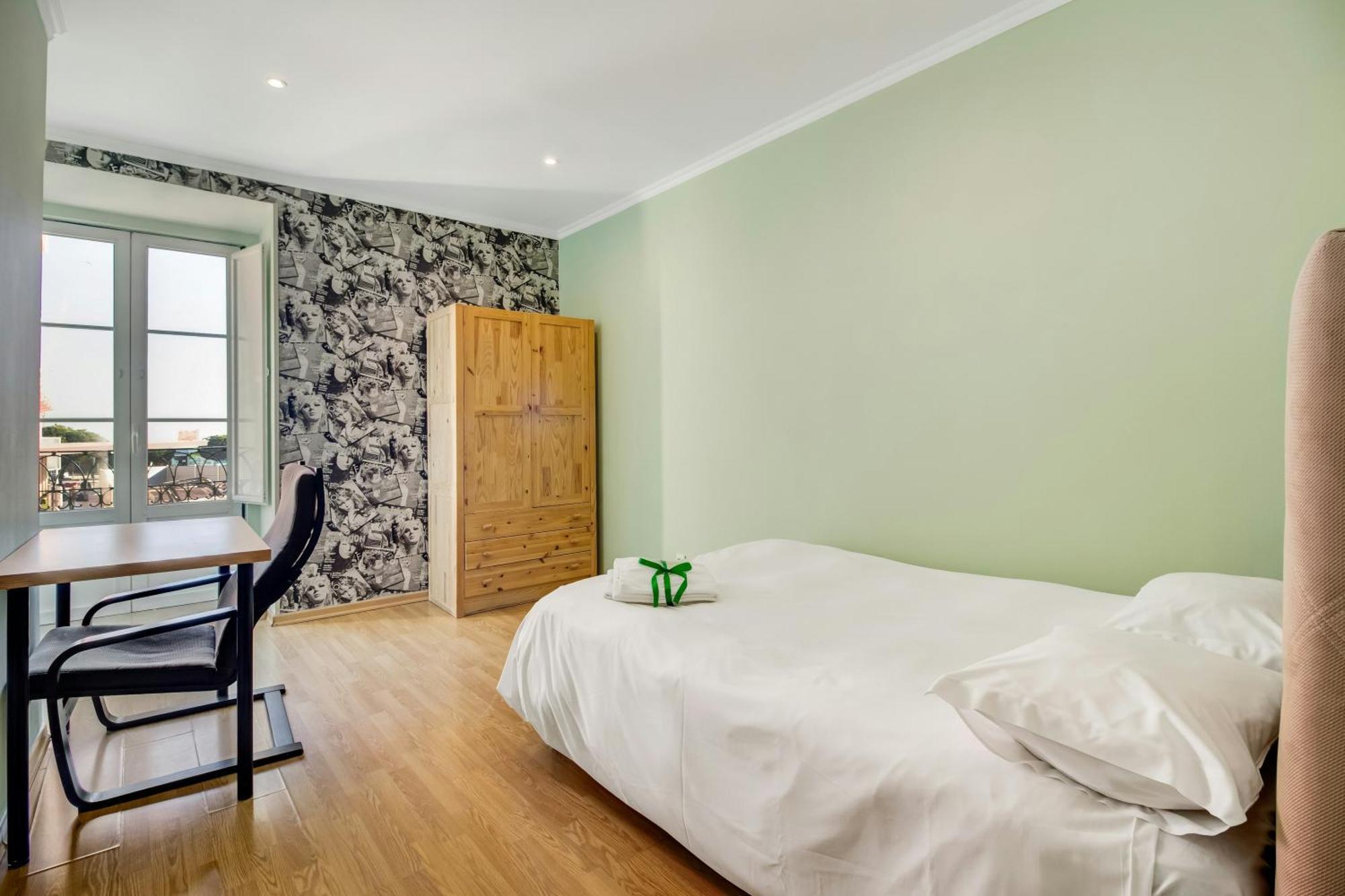 Apartamento Spacious In Lisbon's Historic Centre 65 M² Parking *