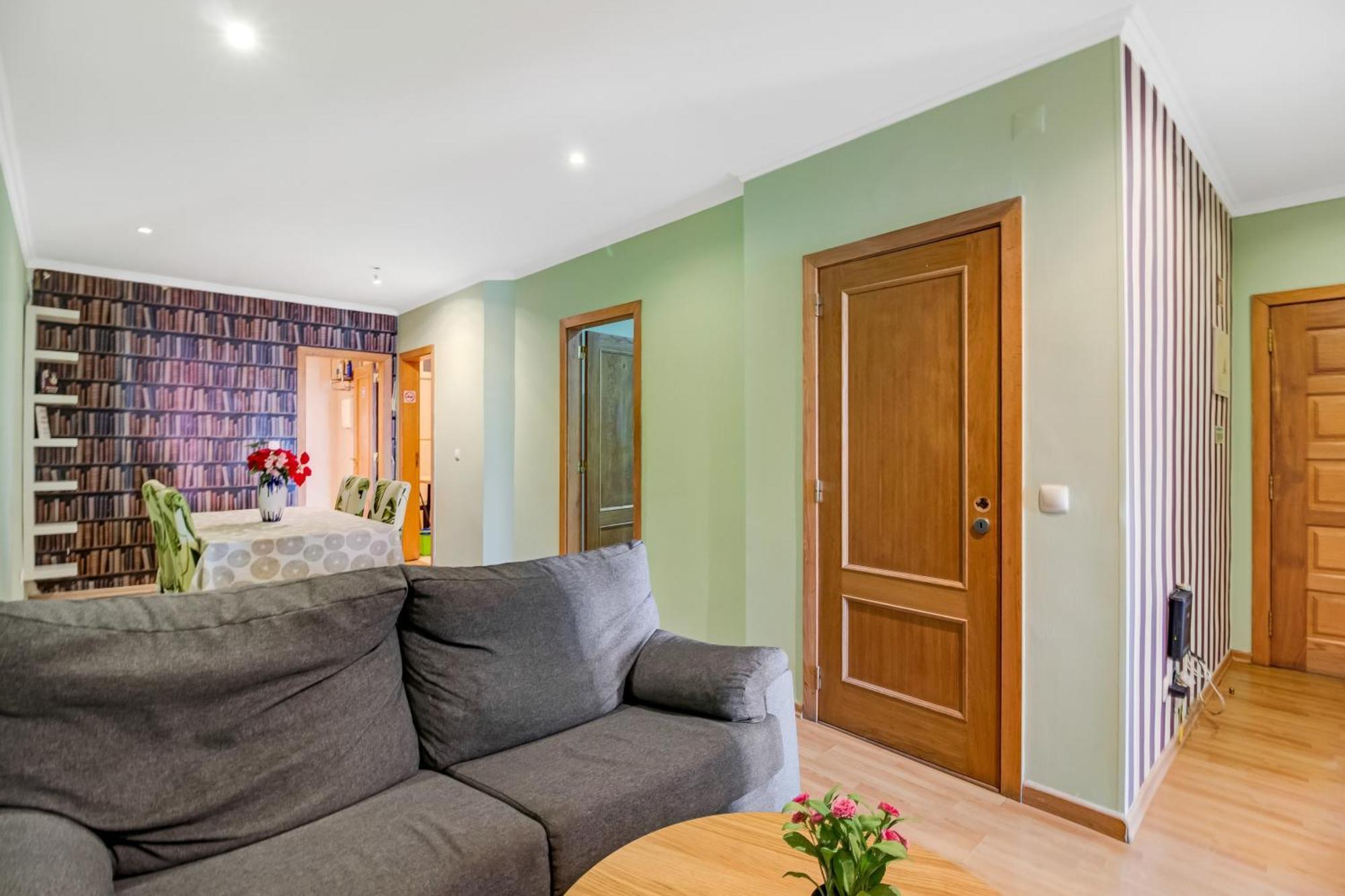 Lejlighed Spacious In Lisbon's Historic Centre 65 M² Parking *